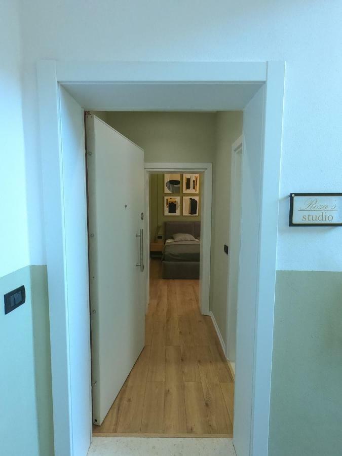 Roza'S Studio Tirana Center Экстерьер фото